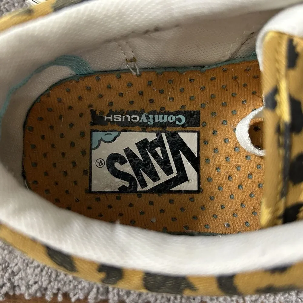 Vans ComfyCush Old Skool Mens Size 10 Leopard Print Athletic Skate Shoes Used